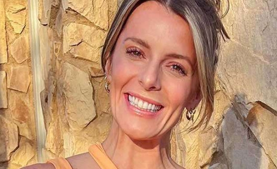 FITNESS INFLUENCER CARLY DOUGLAS, 36, DIES THREE MONTHS AFTER STAGE 4 CANCER DIAGNOSIS