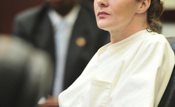 CHRISTA PIKE WAKES UP 'ANGRY AND CONFUSED' AFTER SURVIVING TWO LETHAL INJECTIONS