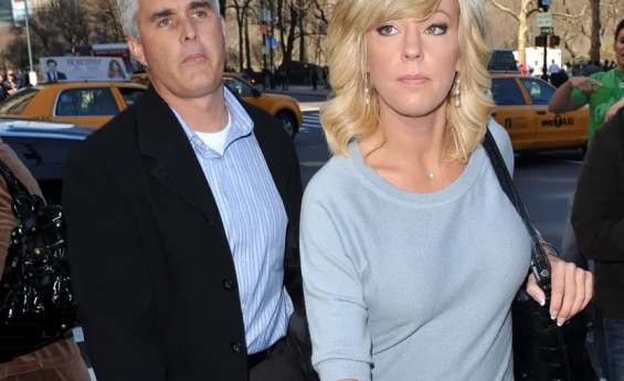 KATE GOSSELIN RESPONDS TO ESTRANGED SON COLLIN'S CHILDHOOD ABUSE ALLEGATIONS 
