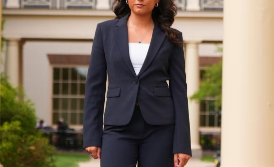 COLLEGE STUDENTS WARY OF JOB MARKET ARE CHANGING COURSE IN SEARCH OF "AL-PROOF" MAJORS.