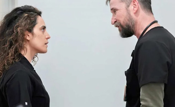 THERE WAS NO ANIMOSITY BETWEEN NOAH WYLE AND SEPIDEH MOAFI DURING THE SECOND ROUND OF THE PITT  