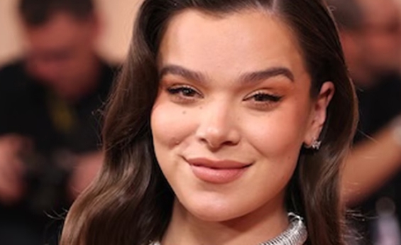 HAILEE STEINFELD REVEALS THE MOST UNEXPECTED LESSON SHE'S LEARNED FROM MOTHERHOOD