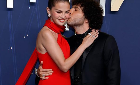 BENNY BLANCO JOKES ABOUT SELENA GOMEZ'S 'DIET OF A 5-YEAR-OLD' DURING GOOP EVENT