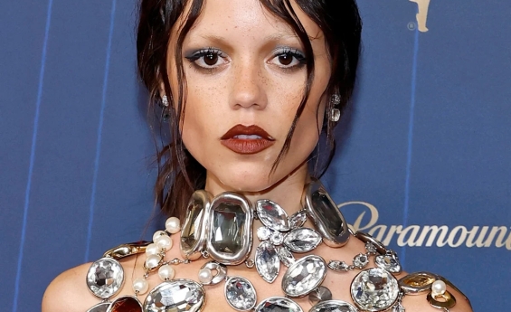 JENNA ORTEGA REVEALS SHE WOULD GO ALL DAY WITHOUT FOOD OR WATER AS A CHILD STAR