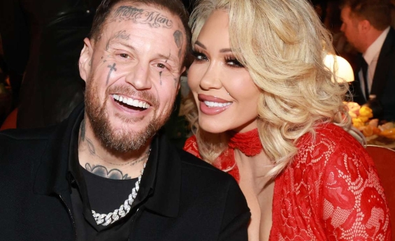 BUNNIE XO DELETES DIVORCE PODCAST EPISODE