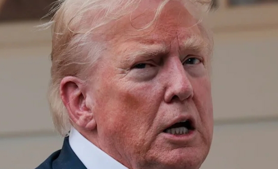 PRESIDENT TRUMP'S DOCTOR RECOMMENDS HE LOSE WEIGHT AND EXERCISE MORE