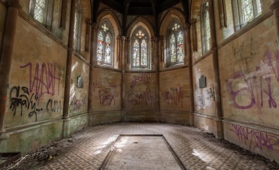 FORGOTTEN HERITAGE AT FAENOL ESTATE FACES UNCERTAIN FUTURE