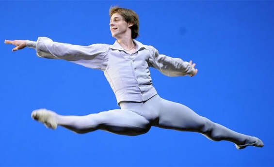 RUSSIAN BALLET STAR VLADIMIR SHKLYAROV DEAD AT 39 AFTER FALLING FROM BALCONY