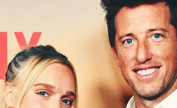 ALEX COOPER ANNOUNCES PREGNANCY WITH HUSBAND MATT KAPLAN