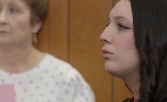 FAST FOOD MANAGER ACCUSED OF SPITTING IN CUSTOMER’S FOOD AND GIVING HER HERPES