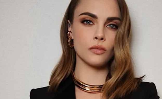 CARA DELEVINGNE OPENS UP ABOUT DARK PAST