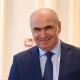 ROMANIAN MPS OUST PRIME MINISTER IN NO-CONFIDENCE VOTE
