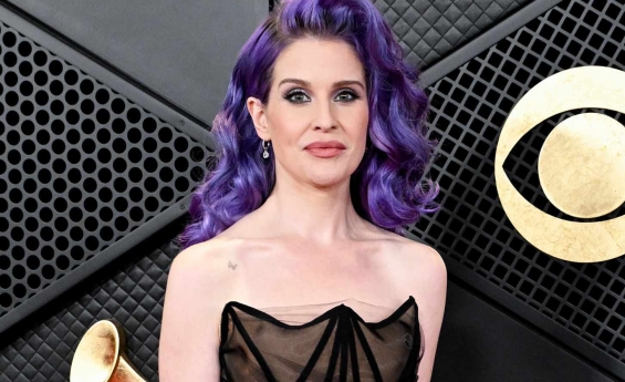KELLY OSBOURNE SAYS SHE 'WASN'T WELL' AMID BODY-SHAMING AFTER DAD OZZY OSBOURNE'S DEATH