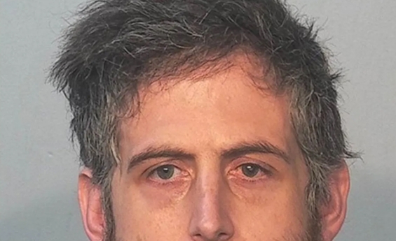 MAN CUTS OFF HIS MANHOOD AND SETS  IT ON FIRE TO COMMIT ARSON