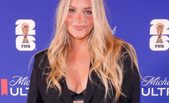 CAMILLE KOSTTEK FIRES BACK AT “LOSERS” HAVING  BODY SHAMING CONVERSATIONS ABUT HER 