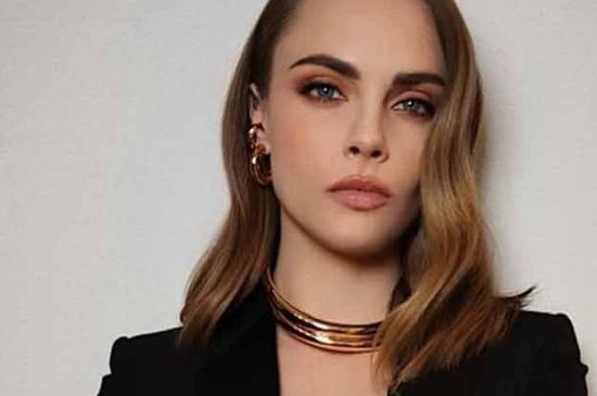 CARA DELEVINGNE OPENS UP ABOUT DARK PAST