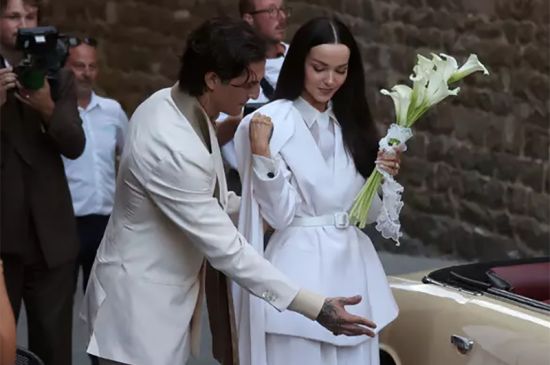 DOVE CAMERON AND DAMIANO DAVID GET MARRIED IN TUSCANY