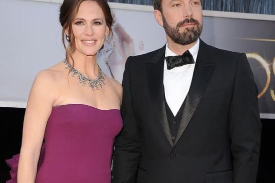 JENNIFER GARNER SAYS BEN AFFLECK DIVORCE CAUSED 'UPHEAVAL' IN FAMILY LIFE