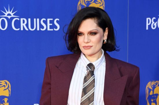 JESSIE J REVEALS BREAST CANCER DIAGNOSIS AHEAD OF SURGERY