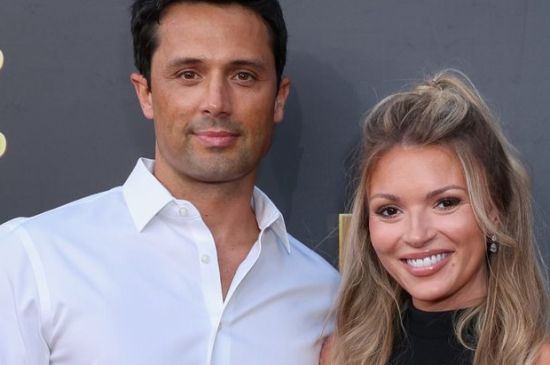 STEPHEN COLLETTI'S WIFE ALEX WEAVER GIVES BIRTH, WELCOMES FIRST BABY