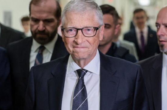 BILL GATES CLAIMS JEFFREY EPSTEIN TRIED  TO BLACKMAIL HIM OVER AFFAIRS