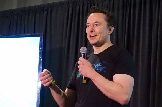 ELON MUSK CONFIRMS BEING PAID ZERO DOLLARS FOR 7 YRS