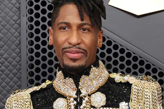 JON BATISTE CANCELS SHOWS AMID PERSONAL CIRCUMSTANCES