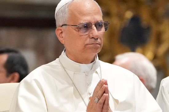 POPE LEO DENOUNCES WAR-MAKERS AS "THIEVES" STEALING THE FUTURE.