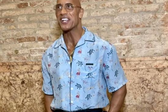 DWAYNE JOHNSON REVEALS "REALLY PAINFUL" TESTICULAR CANCER SCARE