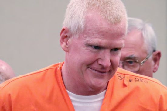 ALEX MURDAUGH SUES CLERK WHOSE BEHAVIOR LED STATE SUPREME COURT TO OVERTURN HIS MURDER CONVICTIONS