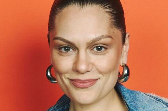 JESSIE J REVEALS SHE IS CANCER-FREE