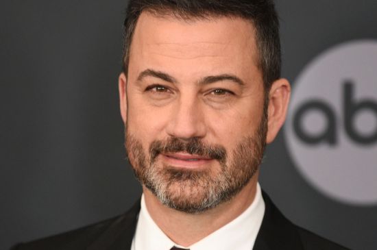 JIMMY KIMMEL ISSUES HALF-APOLOGY TO MELANIA TRUMP WHILE DEFENDING WHITE HOUSE DINNER JOKE 