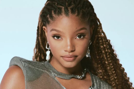HALLE BAILEY BREAKS DOWN AND ADMITS TO DEALING WITH POSTPARTUM DEPRESSION