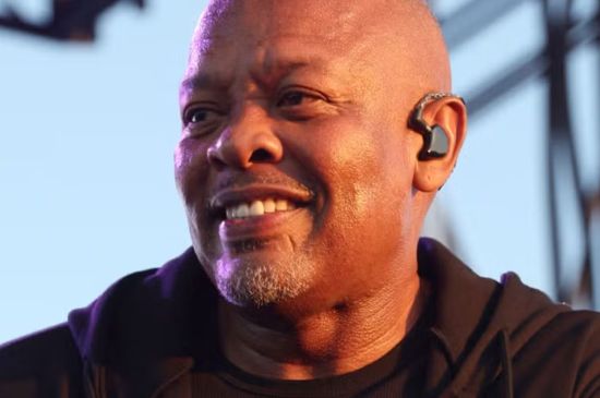 DR. DRE AND BRAVO STAR MICHELLE SANIEL SPARK DATING RUMORS.